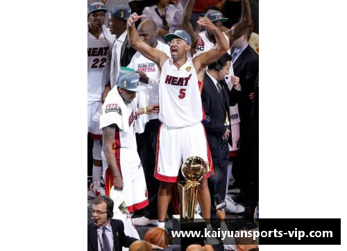 NBA球场风云：聚焦带眼镜的篮球明星
