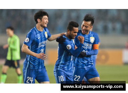江苏苏宁3-2全北现代：足球传承与创新交织的辉煌篇章